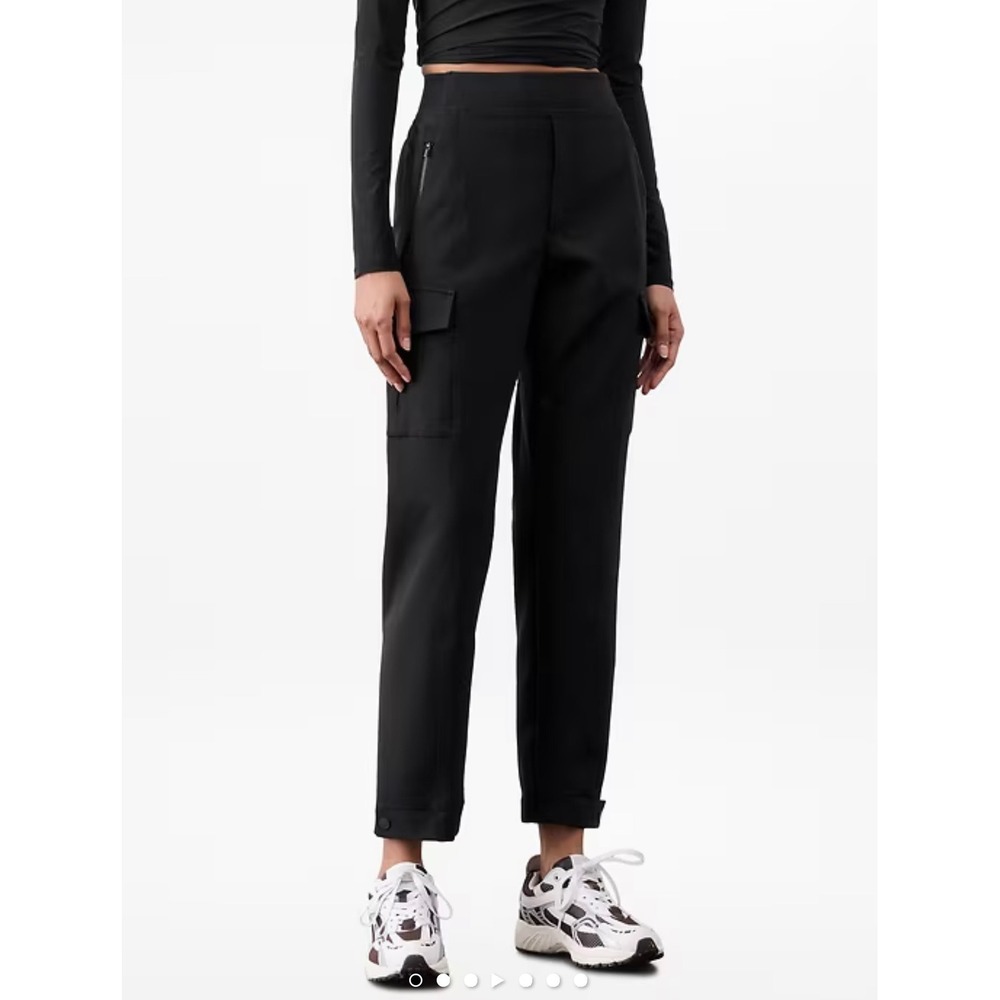 Athleta Endless High Rise Cargo Pants Navy Blue Stretch Travel Utility Women's 8 - Picture 2 of 12